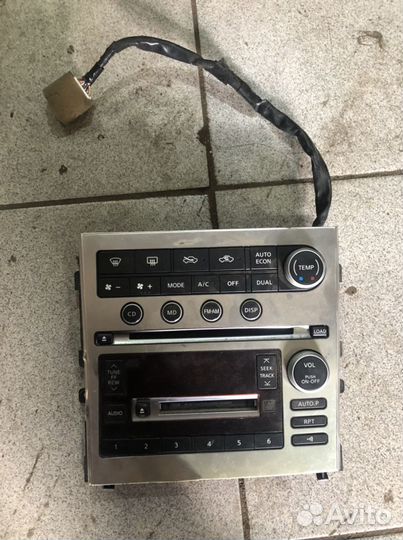 Штатная магнитола nissan skyline 35