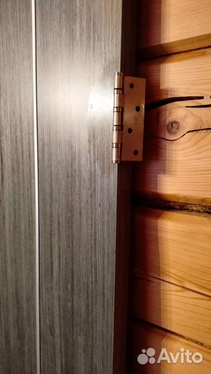 Дверь массив дерева с коробкой