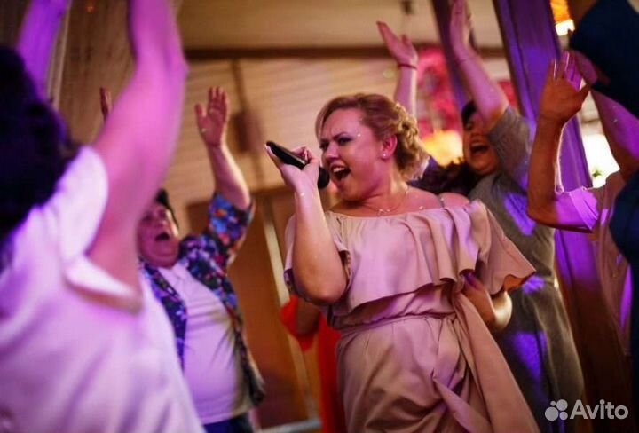 Фокусник зверюшки аниматорышоу на детские праздики