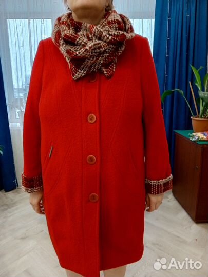 Пальто женское демисезонное 54 размера