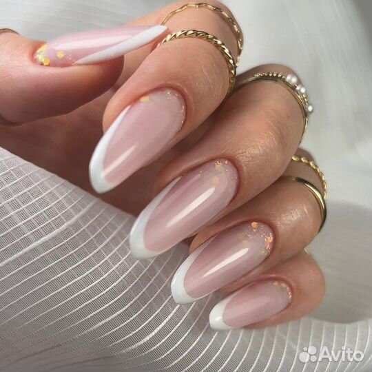 Маникюр, укрепление ногтей, наращивание