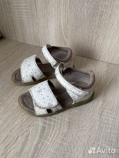Сандали для девочки, р. 24