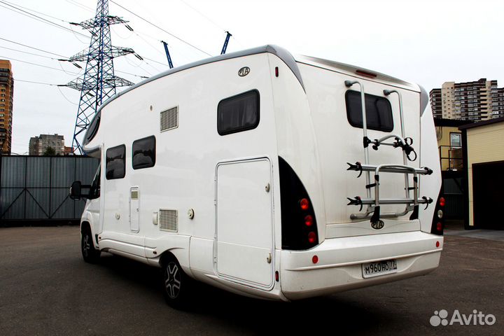 Альковный P.L.A. Plasy Live L491, 2012