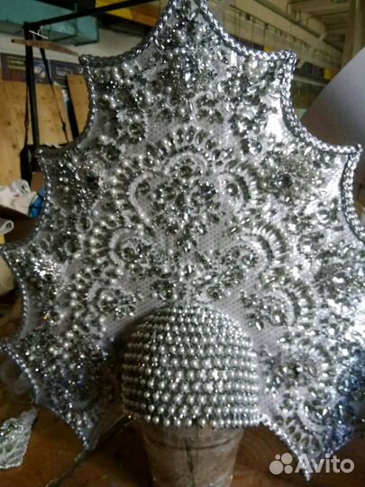 Кокошники русские