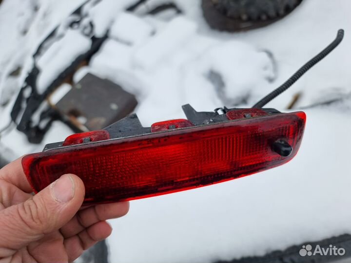 Фонарь задний верхний центральный LADA vaz Largus