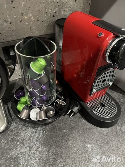 Кофемашина nespresso с капучинатором