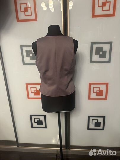 Жилетка классическая женская 50