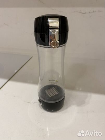 Портативный аппарат Enhel Botle для насыщения воды