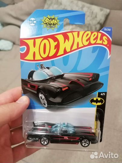 Hot wheels машинки