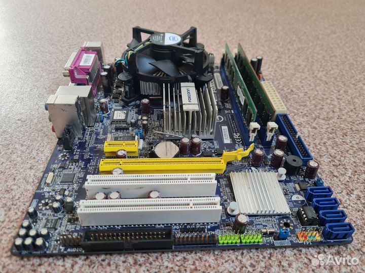 Foxconn G31 MXP-K / E8400/ 4GB DDR2