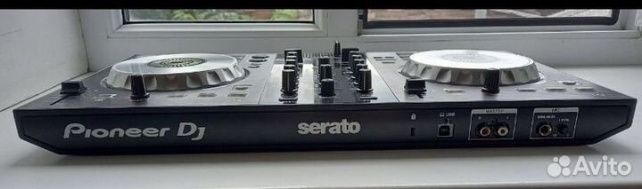 Dj контролер DDJ SB3