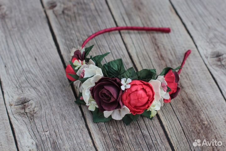 Ободок с цветами ручной работы
