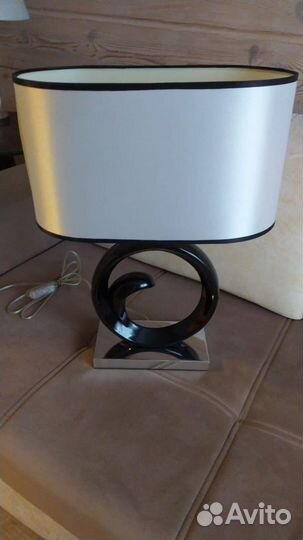 Настольные лампы интерьерные