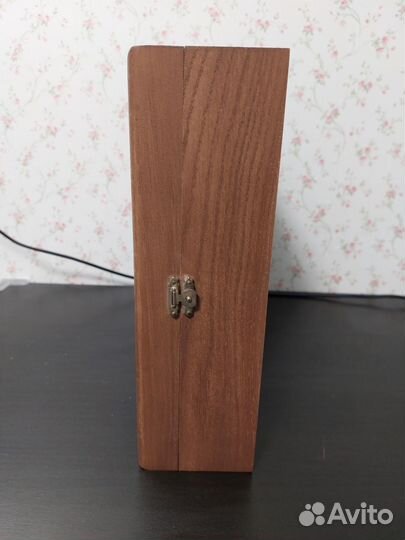 Деревянная ключница панно настенная