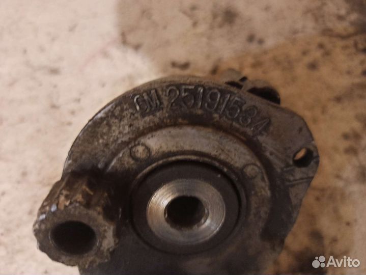 Натяжной ролик Шевроле Авео Т 300