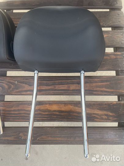 Подголовник audi a6 c8. Подходит на весь wag