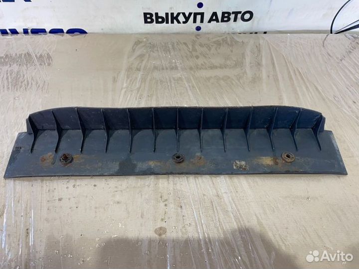 Накладка на порог наружная Mercedes-Benz