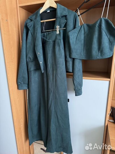 Брючный костюм женский 46