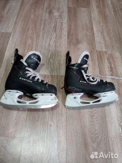 Коньки хоккейные