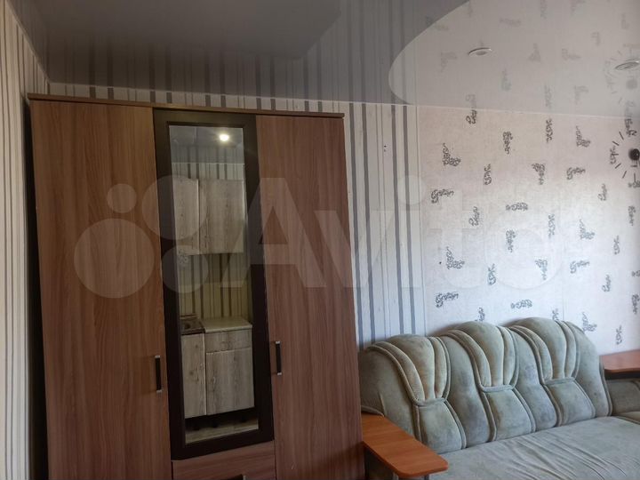 Комната 13,7 м² в 5-к., 4/5 эт.