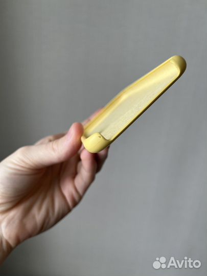 Чехол на iPhone 7 8 желтый