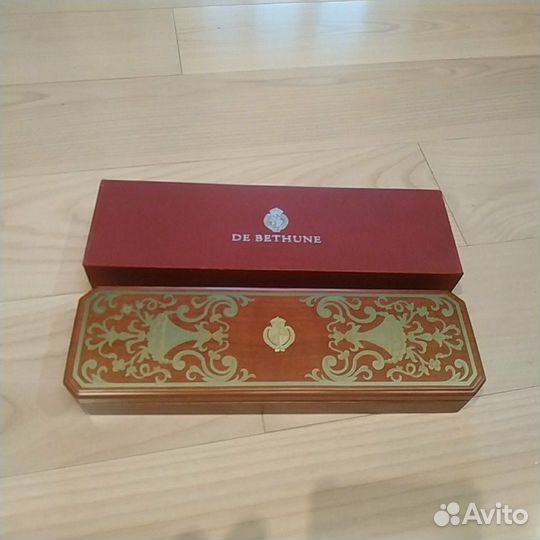 Деревянная коробка для часов De Bethune