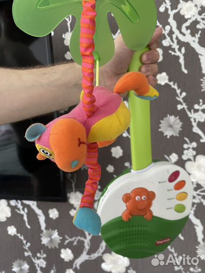 Мобиль на кроватку tiny love