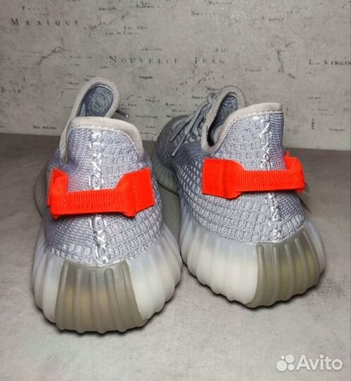 Кроссовки Adidas Yeezy Boost 350 V2