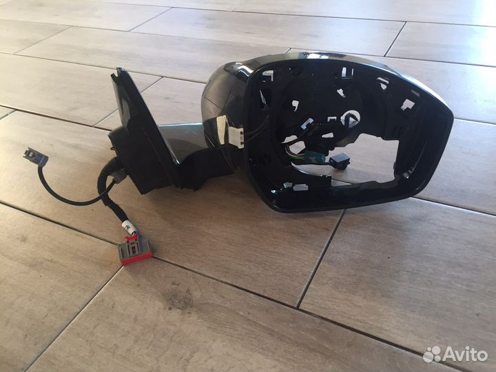Зеркало правое не в сборе Land Rover Discovery 17