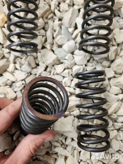 Пружины на вибростол