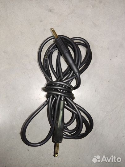 Кабель гитарный 4м джек- джек Silk Road