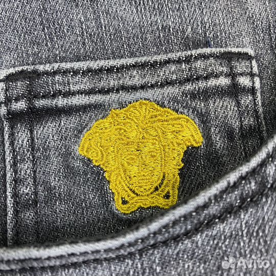 Джинсы versace