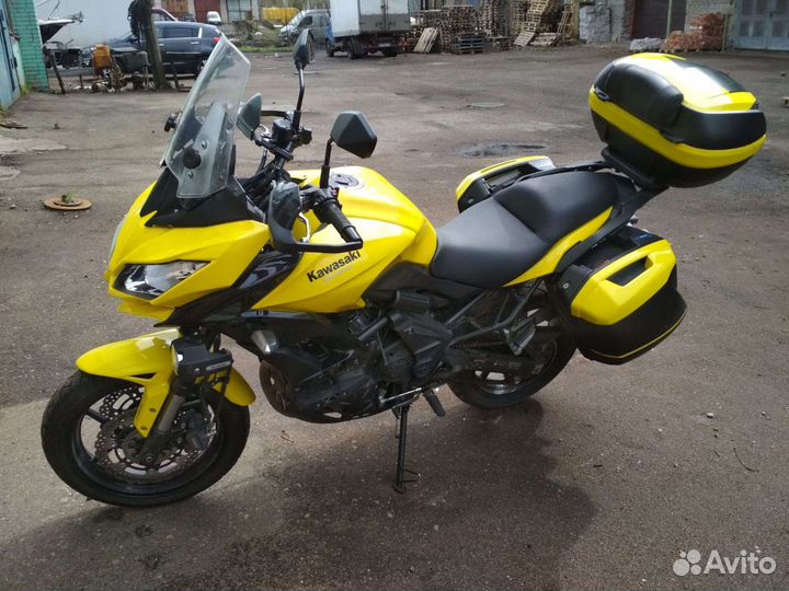 Kawasaki versus 650 abs