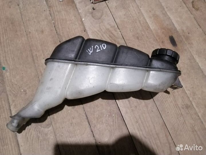 Бачок Расширительный Мерседес E210 W210