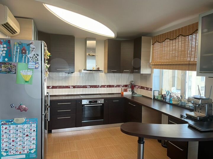 3-к. квартира, 149 м², 15/16 эт.