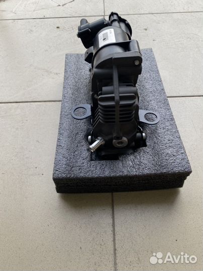 Пневмокомпрессор m 166