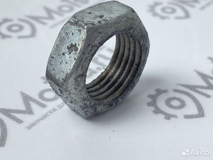 Гайка Муравей вторичного вала и передней звезды (л