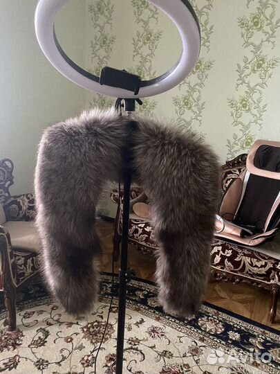 Меховой воротник чернобурка