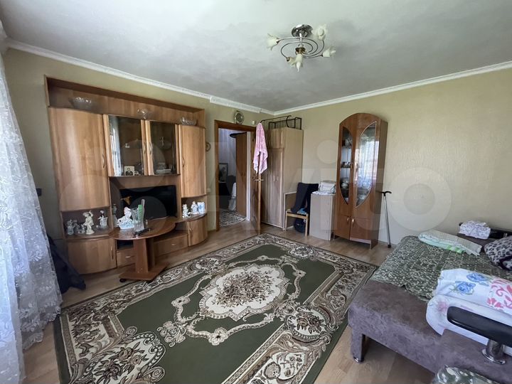 2-к. квартира, 52 м², 1/5 эт.