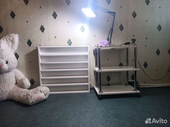 Набор для маникюра лаки / полка / тумба