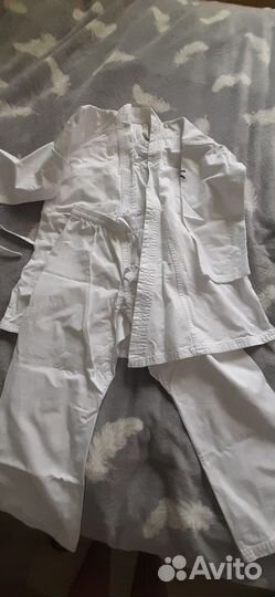 Кимоно для каратэ 150 декатлон