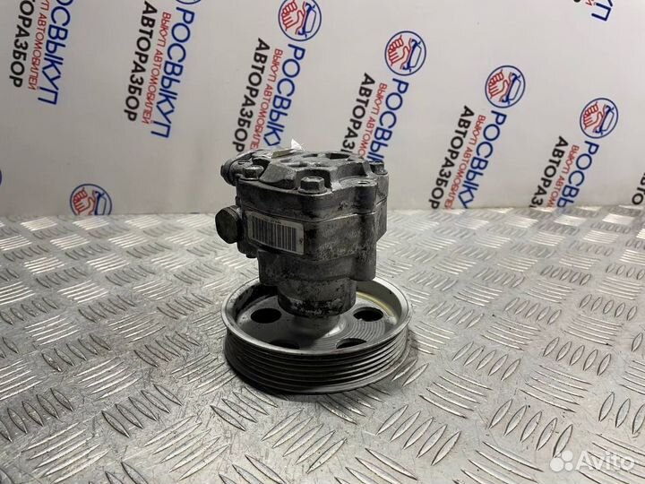 Насос гур Audi A4