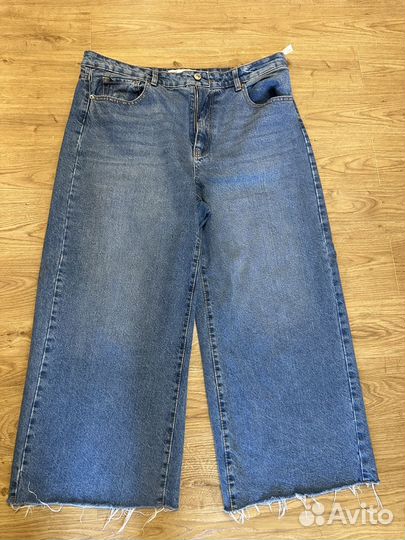 Джинсы stradivarius