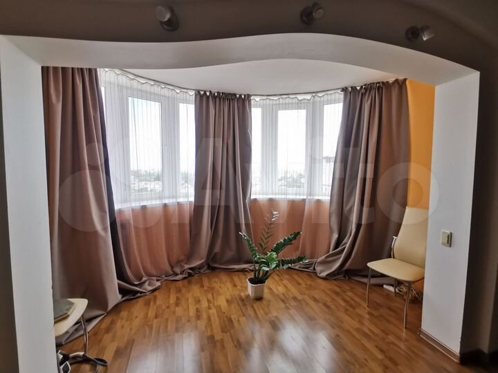 2-к. квартира, 95 м², 8/9 эт.