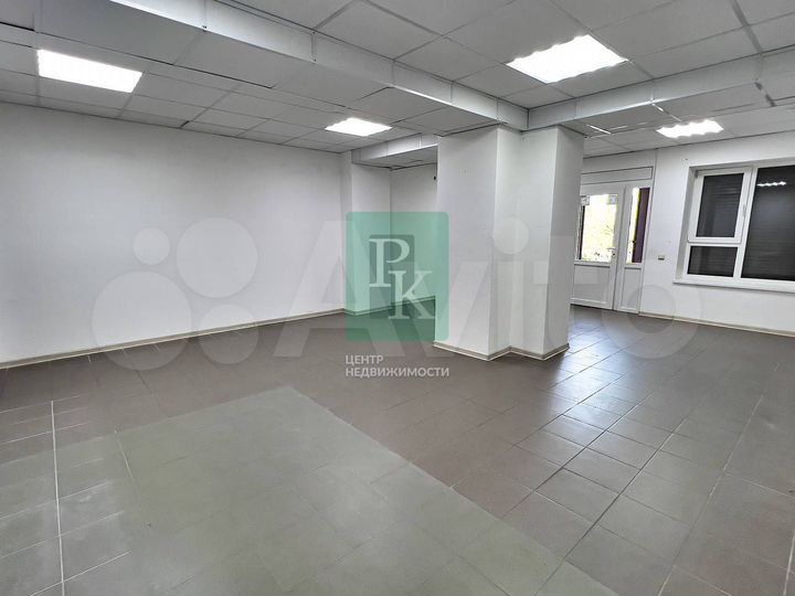 Помещение на 1 этаже на Маринеско