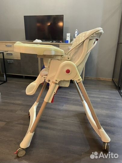 Детский стул для кормления