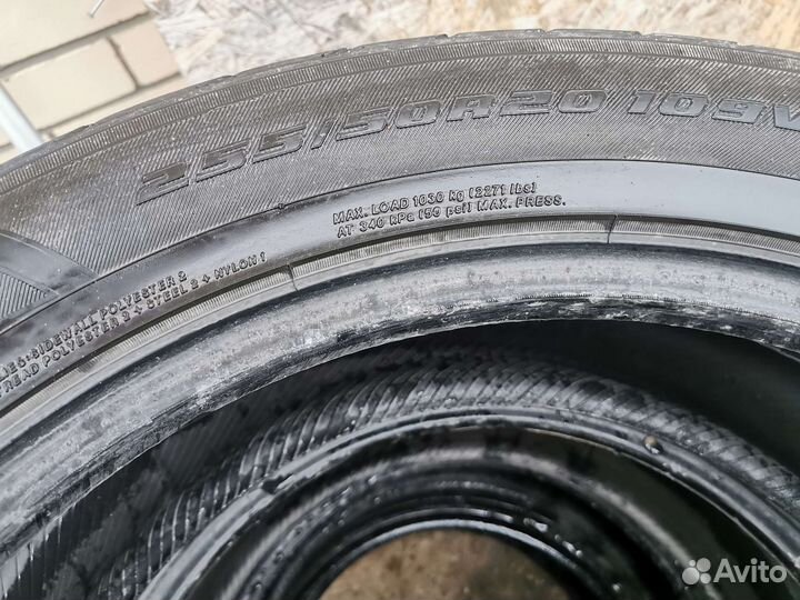 Yokohama Parada Spec-X 255/50 R20 109V