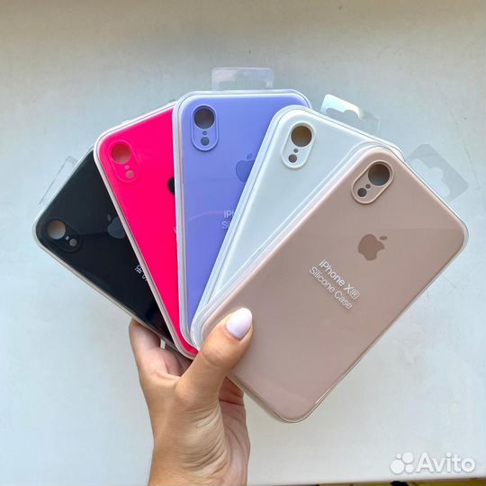 Силиконовый чехол с квадратными гранями iPhone XR