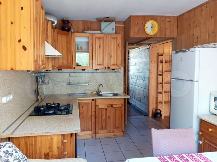 2-к. квартира, 48 м², 3/3 эт.