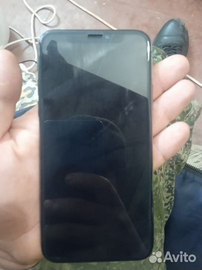 iPhone Xs, 64 ГБ